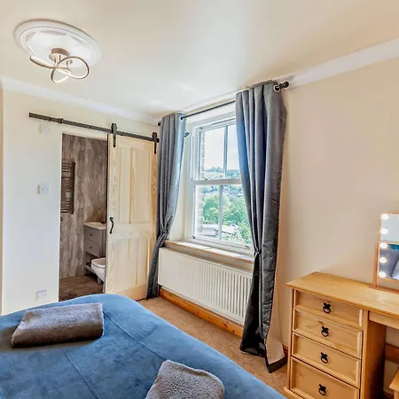 2 Bed In 91684 * Pateley Bridge